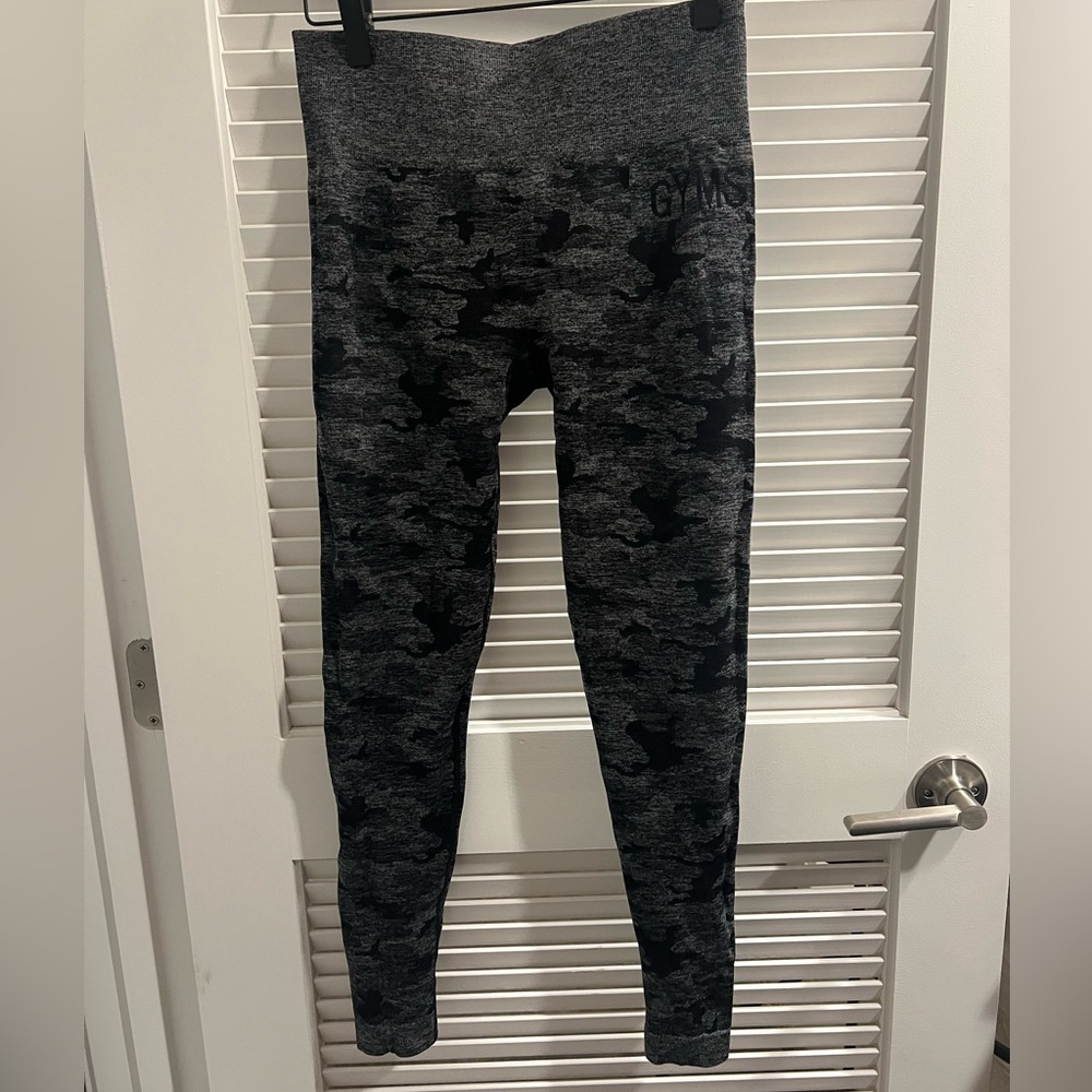 Gymshark Gray/Black Camo Leggings